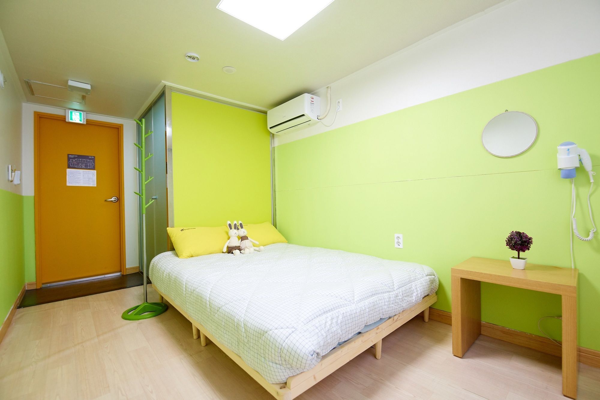 24 Guesthouse Jagalchi Busan Exterior foto